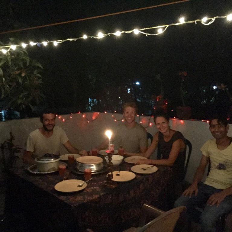 מלון ורקלה Mk Gardens Surf & Yoga House חדר תמונה